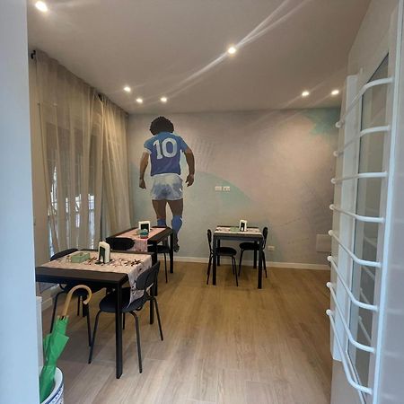 Hotel La Casa Di Ily Neapol Zewnętrze zdjęcie