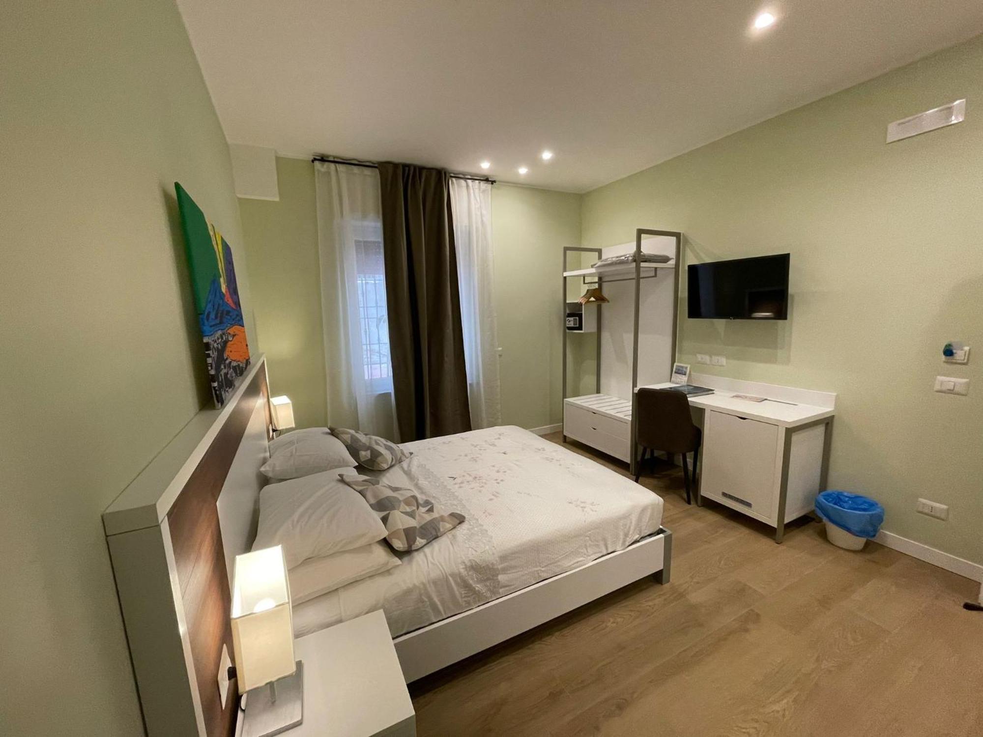 Hotel La Casa Di Ily Neapol Zewnętrze zdjęcie