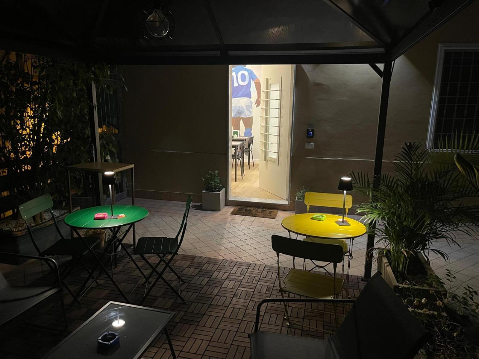 Hotel La Casa Di Ily Neapol Zewnętrze zdjęcie